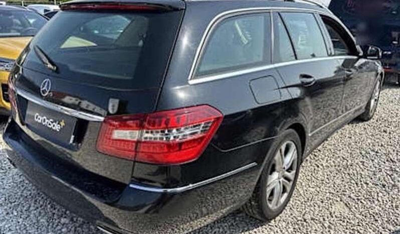 
								Mercedes-Benz E 250 2012 pełne									