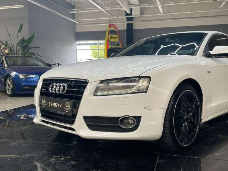 
								Audi A5 2010 pełne									
