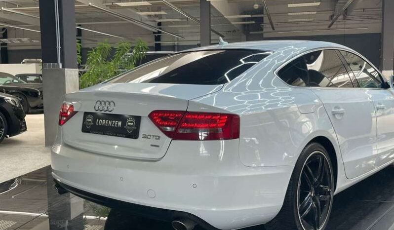 
								Audi A5 2010 pełne									
