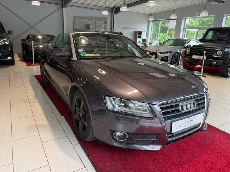
								Audi A5 2010 pełne									
