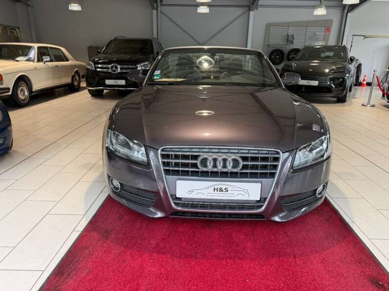 
								Audi A5 2010 pełne									