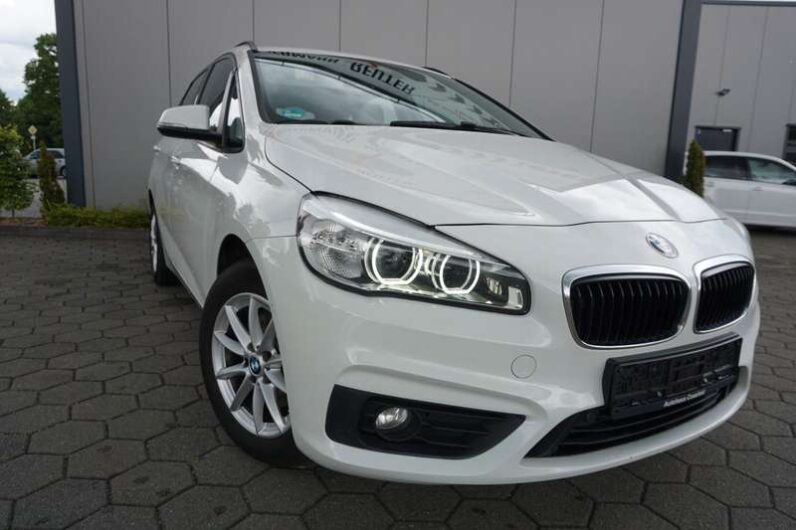 
								BMW 218 2018 pełne									