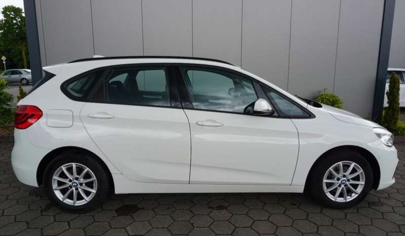 
								BMW 218 2018 pełne									