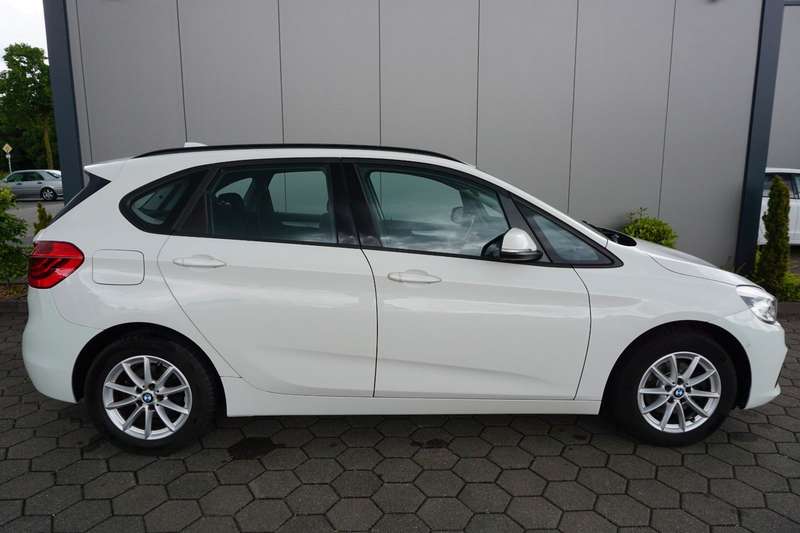 BMW 218 2018