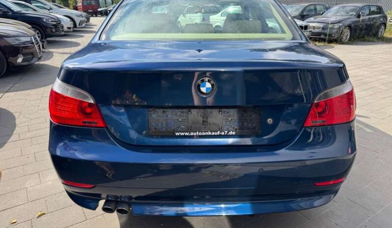 
								BMW 530 2006 pełne									