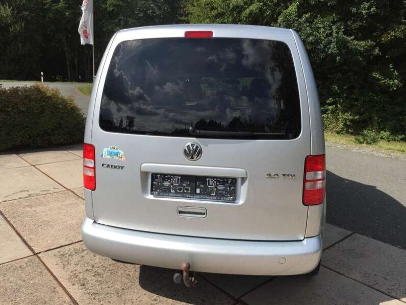 
								Volkswagen Caddy 2013 pełne									