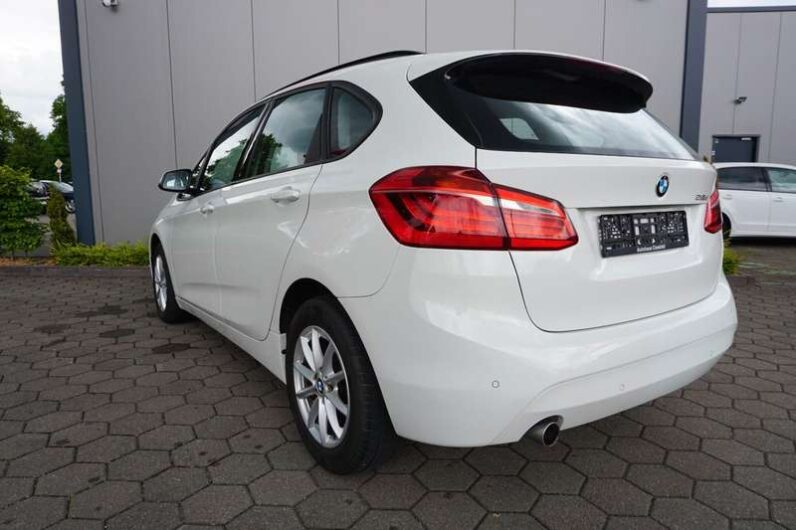 
								BMW 218 2018 pełne									