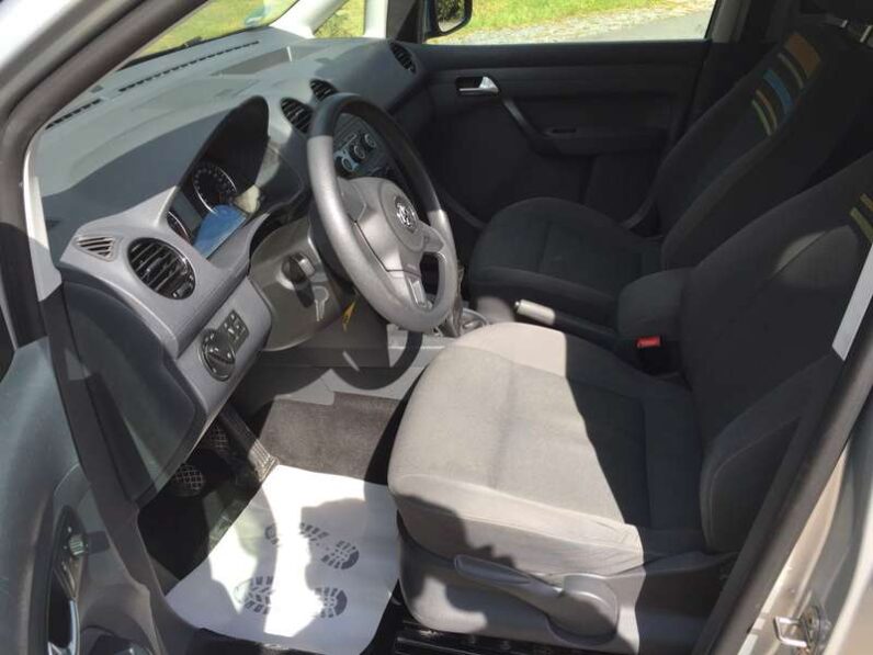 
								Volkswagen Caddy 2013 pełne									