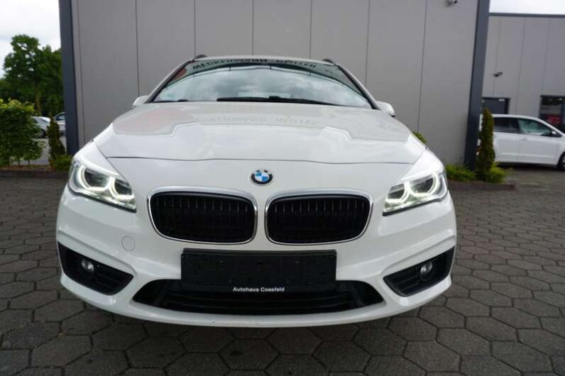 
								BMW 218 2018 pełne									