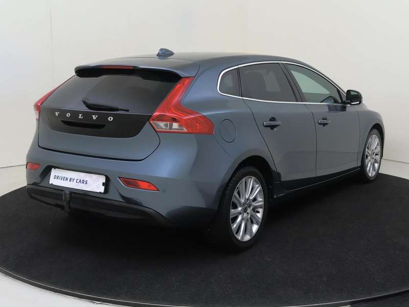 Volvo V40 2013