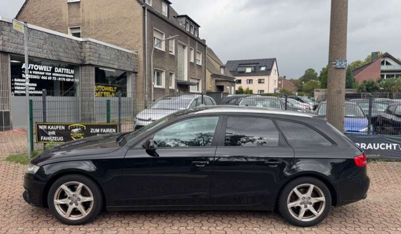 
								Audi A4 2010 pełne									