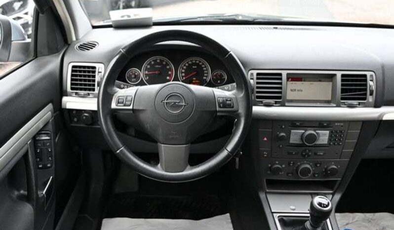 
								Opel Vectra 2007 pełne									