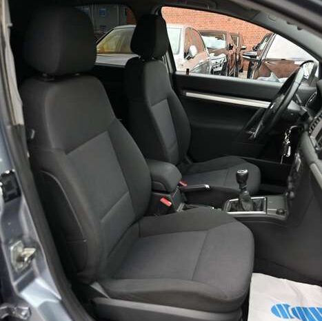
								Opel Vectra 2007 pełne									