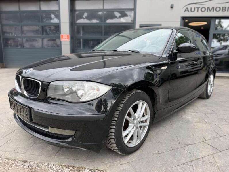 
								BMW 118 2009 pełne									