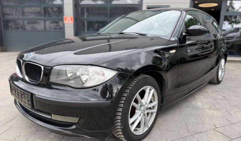 
								BMW 118 2009 pełne									