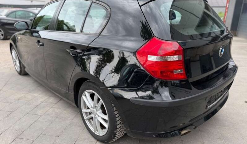 
								BMW 118 2009 pełne									