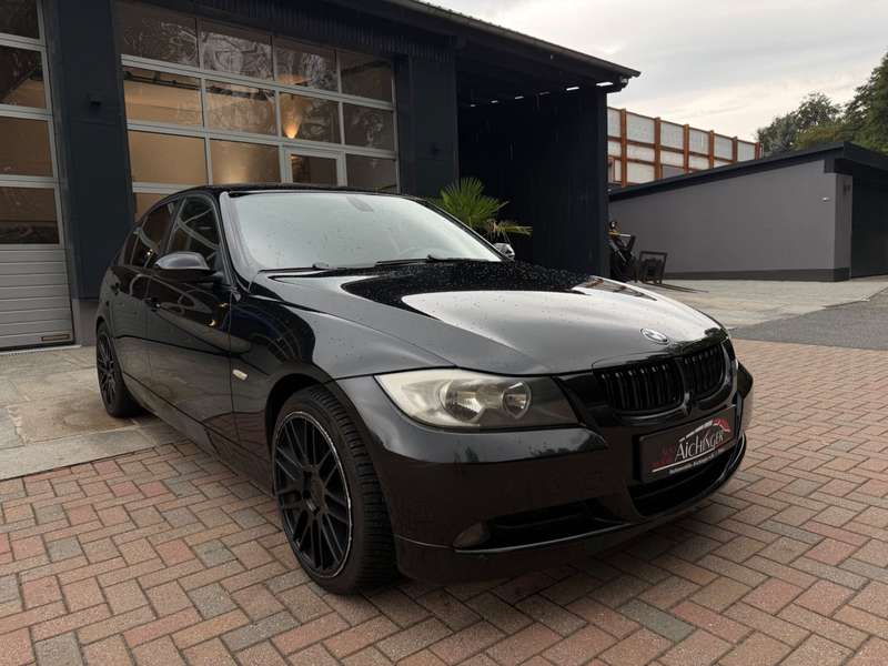 BMW 320 2006