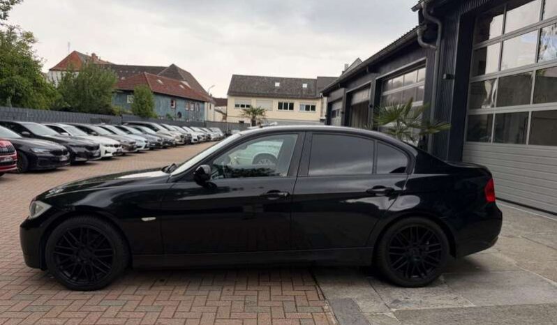 
								BMW 320 2006 pełne									