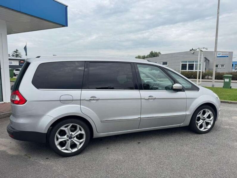 
								Ford Galaxy 2013 pełne									