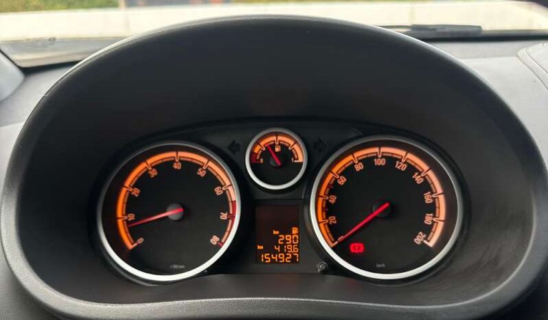 
								Opel Corsa 2010 pełne									